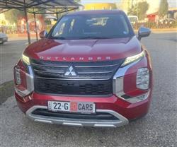 ميتسوبيشي اوتلاندر